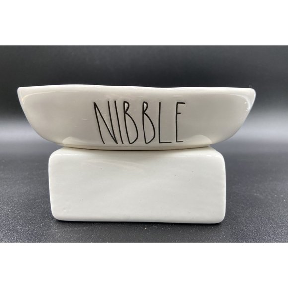 Rae Dunn SIP NIBBLE & SAVOR Ivory Oval Ceramic Small Pet Food Bowl Set 6.5" ea. - Picture 5 of 6